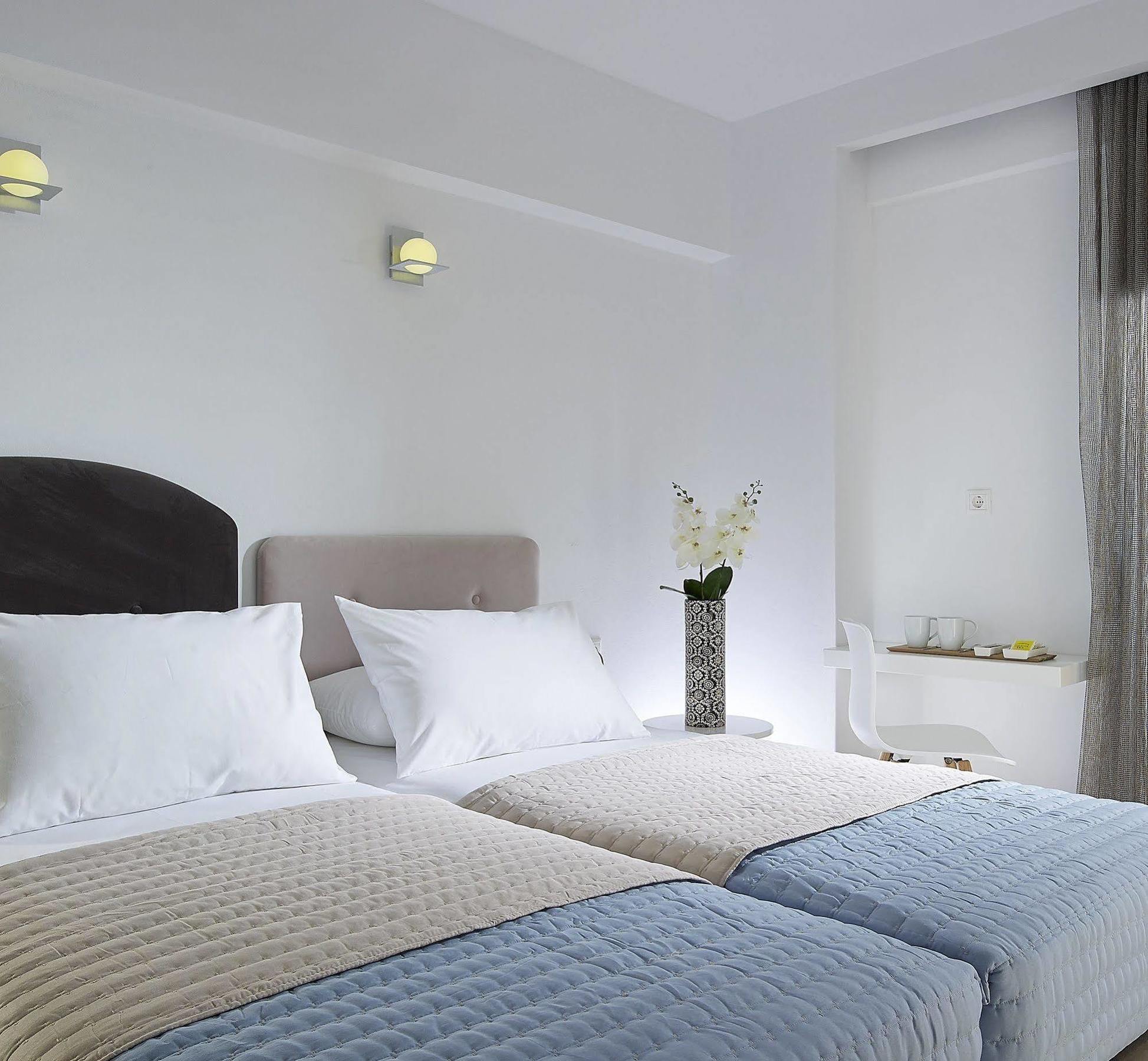 Coral Hotel Ierapetra  Exterior photo