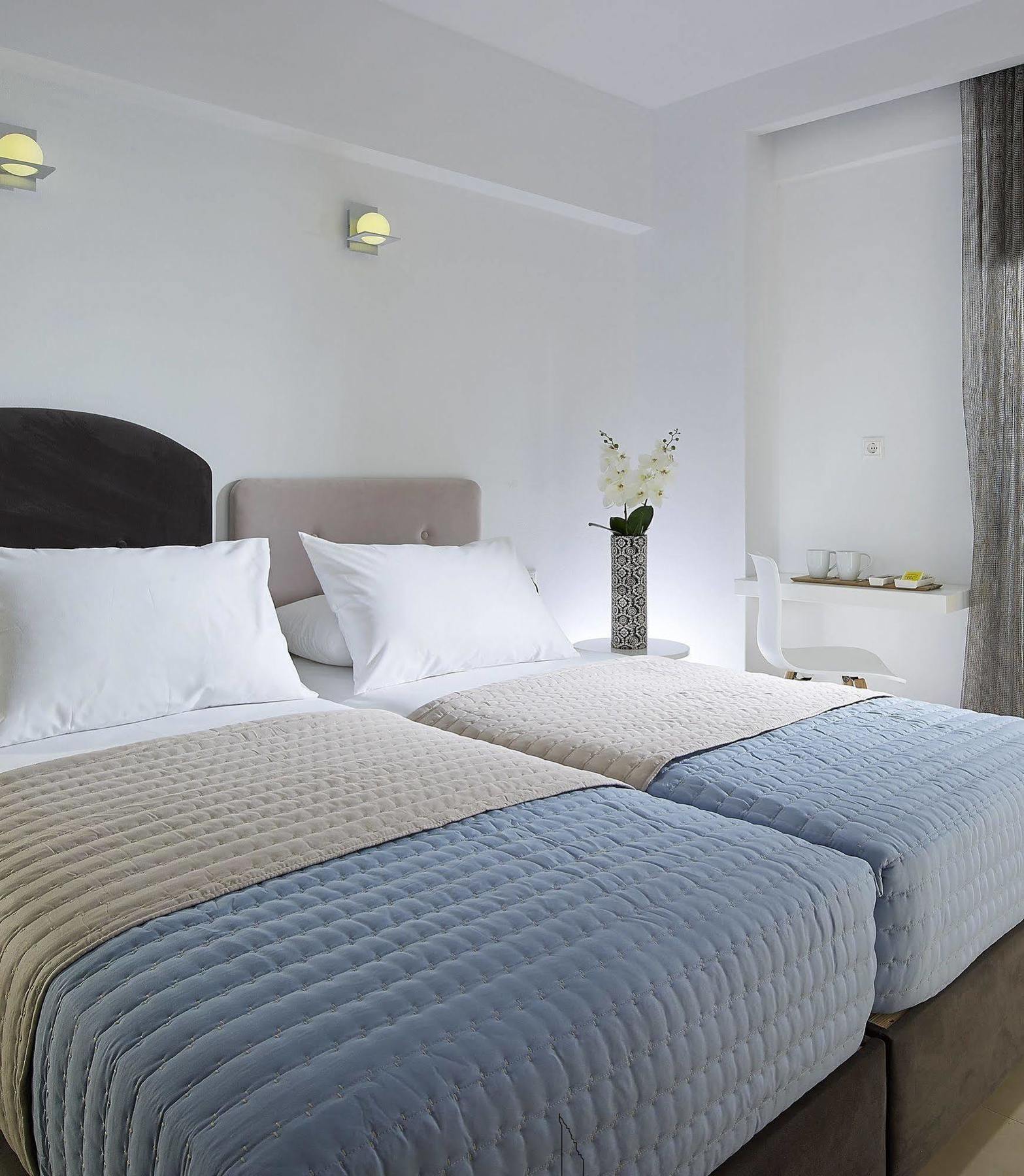 Coral Hotel Ierapetra  Exterior photo