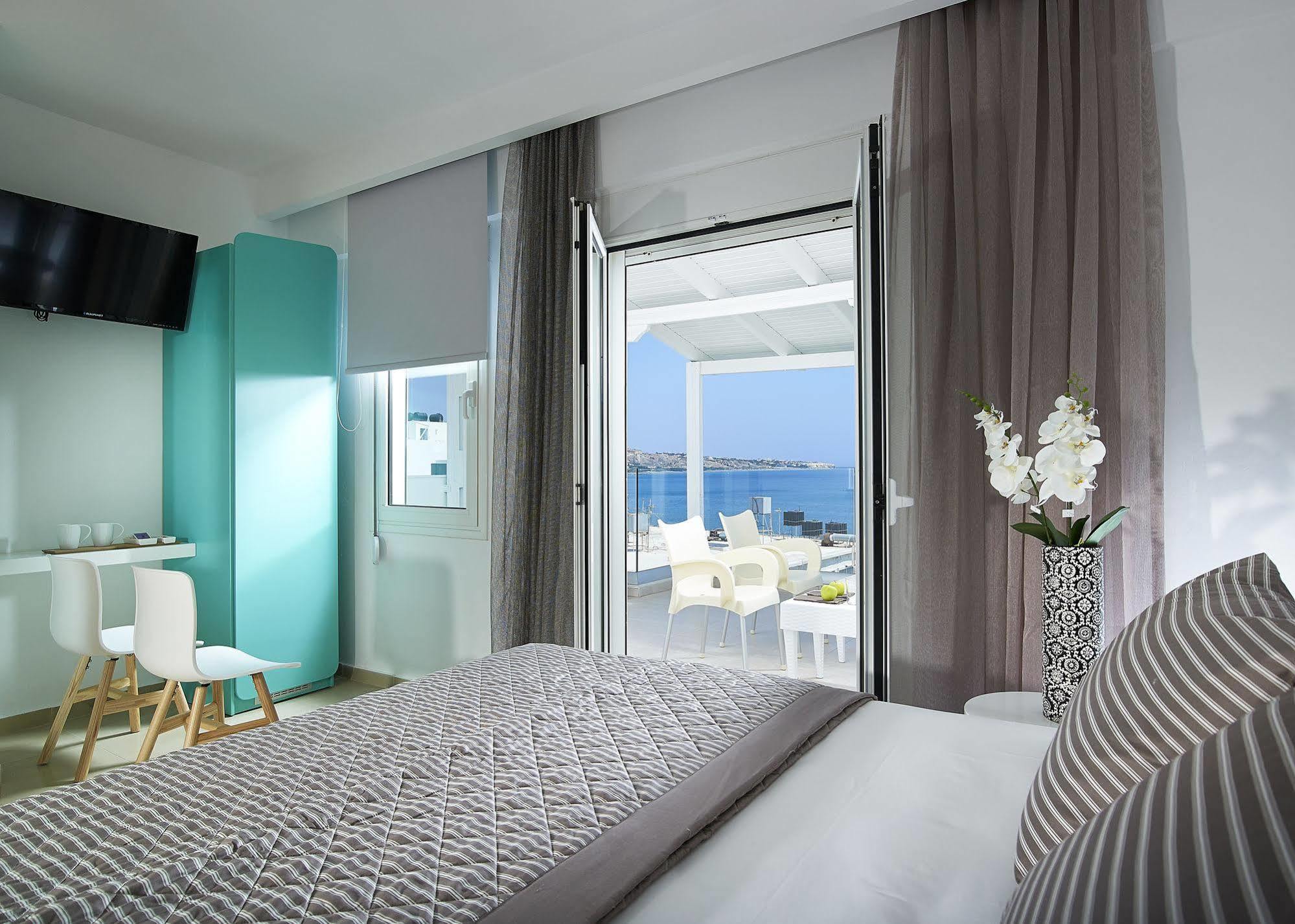Coral Hotel Ierapetra  Exterior photo