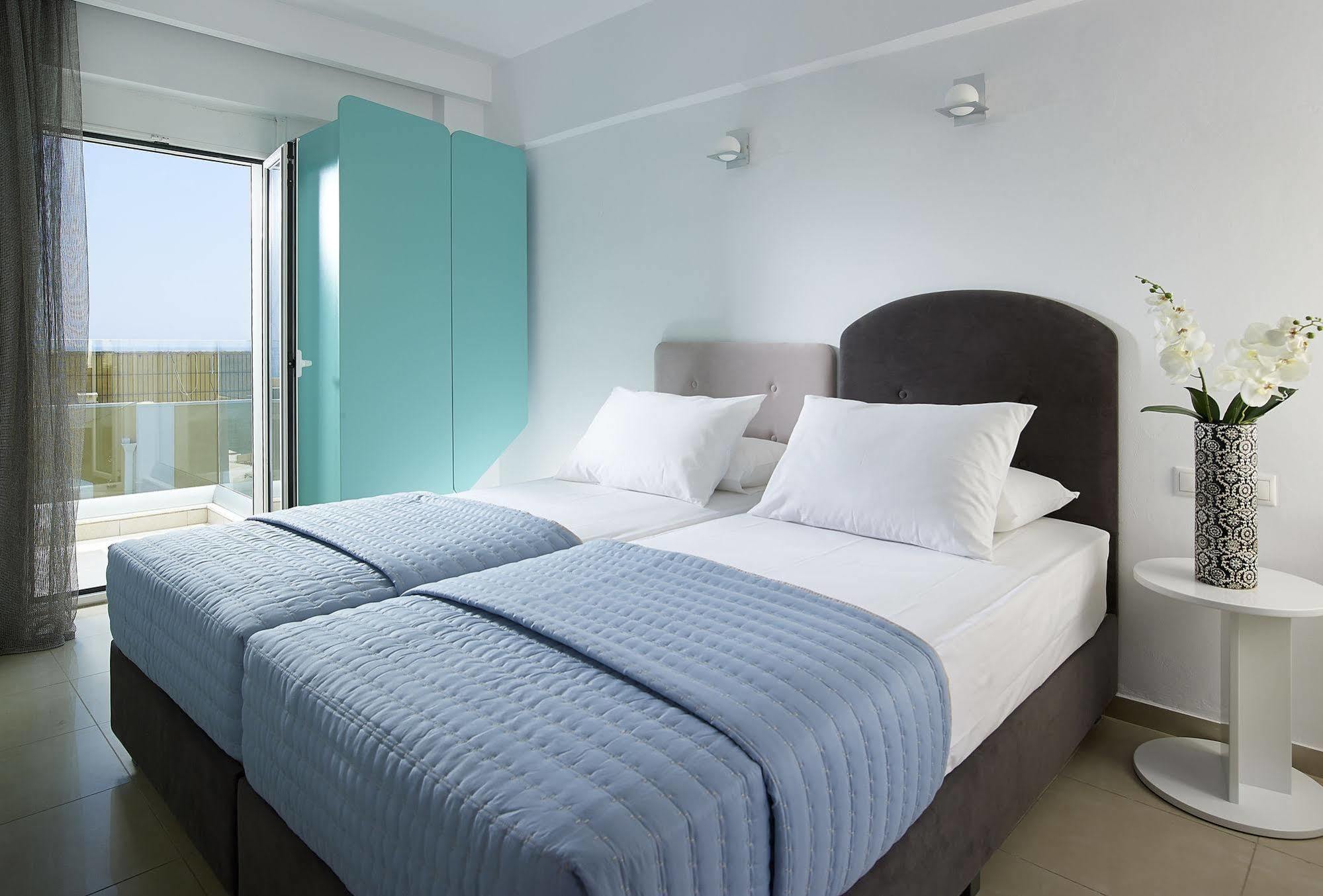 Coral Hotel Ierapetra  Exterior photo